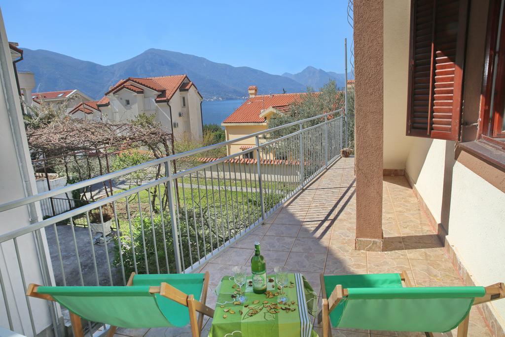 Alex Guesthouse Kotor Zewnętrze zdjęcie